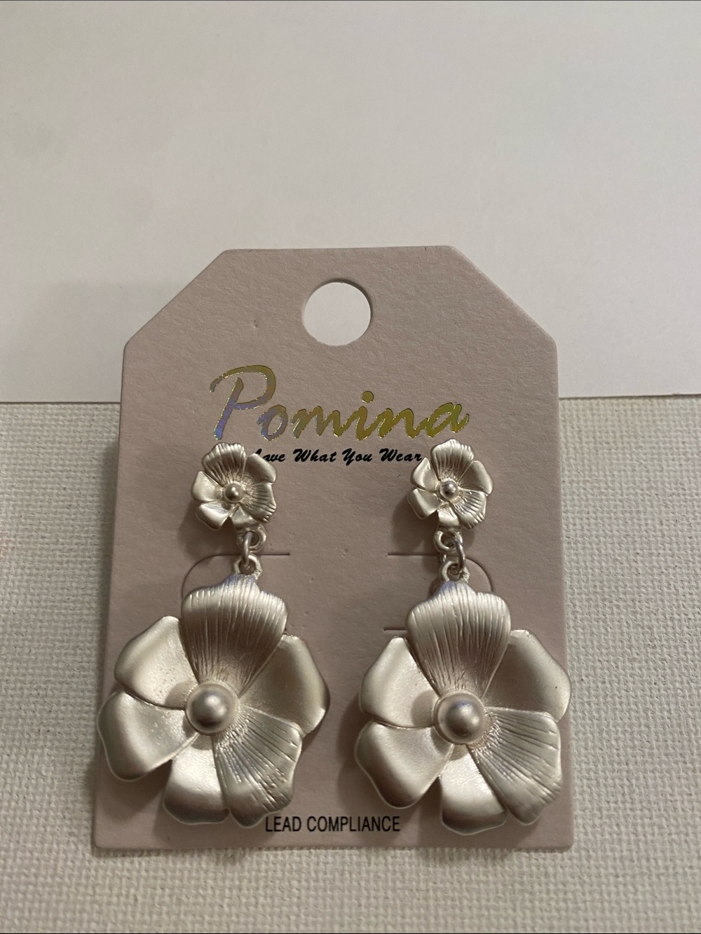 Pomina Silver Floral Drop Earrings